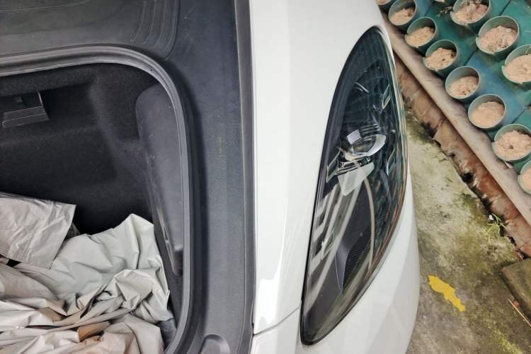 Used Porsche 718 2018 Boxster 2.0T Engine Bay Left