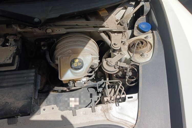 Used Porsche 718 2018 Cayman 2.0T Engine Bay Left