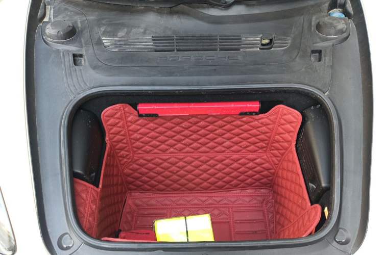 Used Porsche 718 2018 Boxster 2.0T Engine Bay