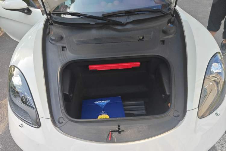 Used Porsche 718 2018 Boxster 2.0T Engine Bay