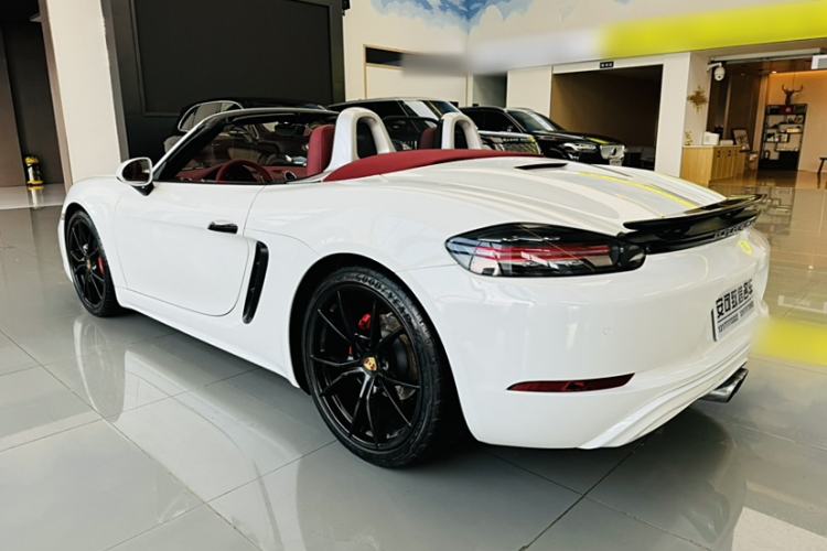 Used Porsche 718 2018 Boxster 2.0T Exterior 3