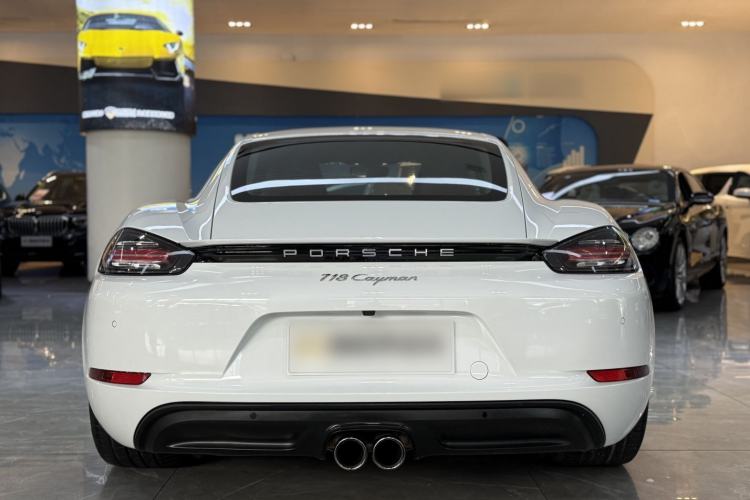 Used Porsche 718 2018 Cayman 2.0T Exterior 6
