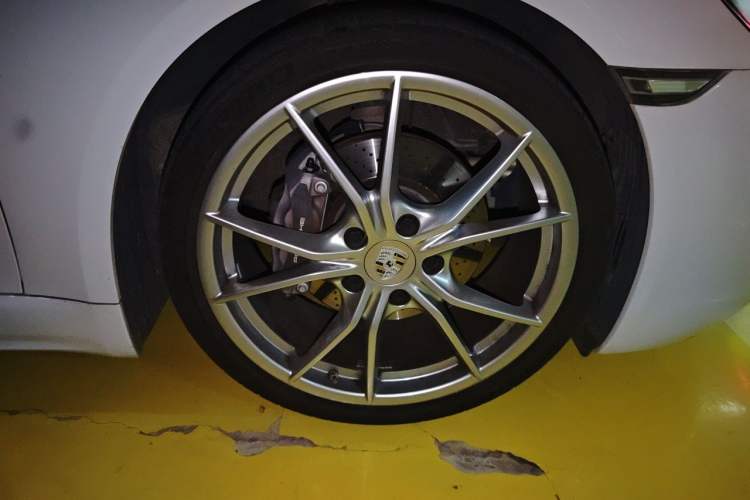 Used Porsche 718 2018 Boxster 2.0T Exterior 7