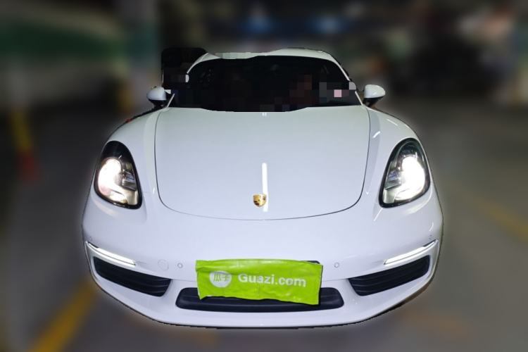 Used Porsche 718 2018 Cayman 2.0T Front