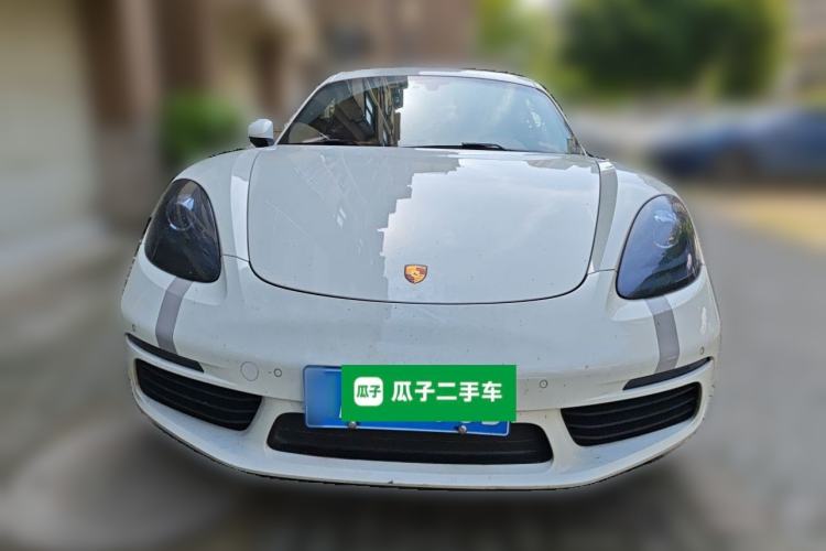 Used Porsche 718 2018 Cayman 2.0T Front