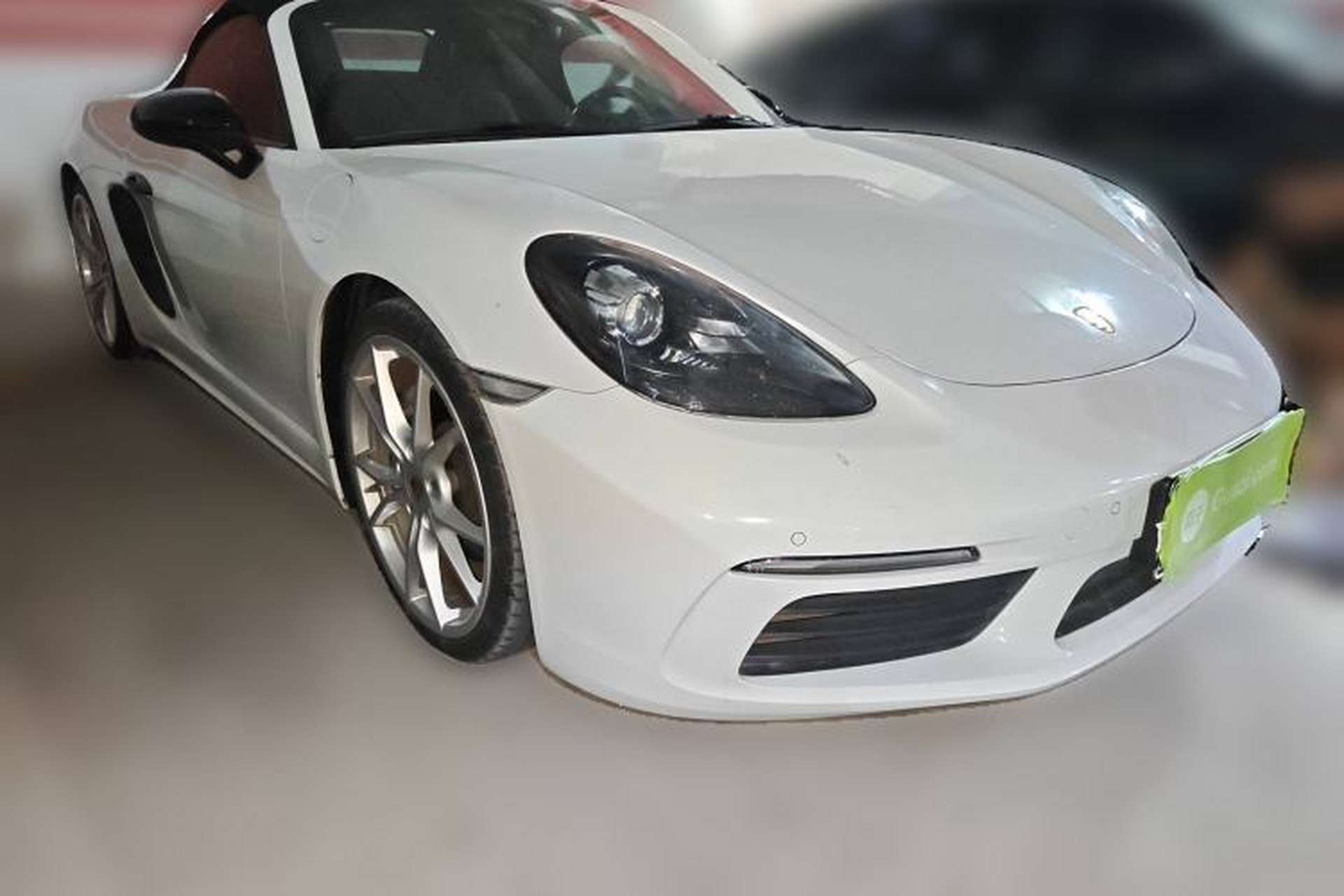 Used Porsche 718 2018 Boxster 2.0T Front Right 45 Deg
