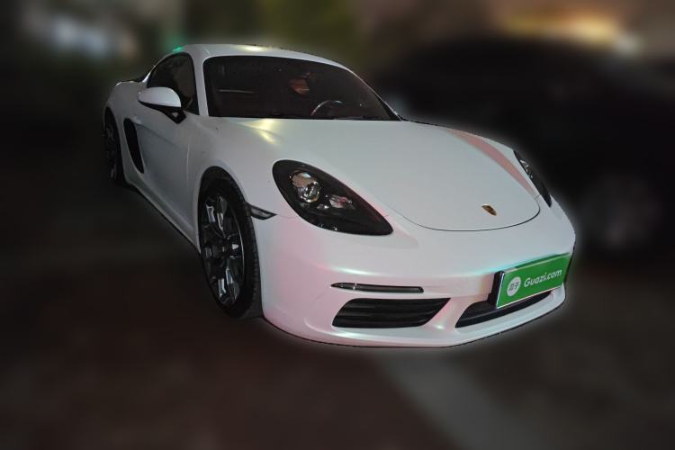 Used Porsche 718 2018 Cayman 2.0T Front Right 45 Deg