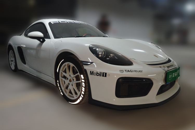 Used Porsche 718 2018 Cayman 2.0T Front Right 45 Deg