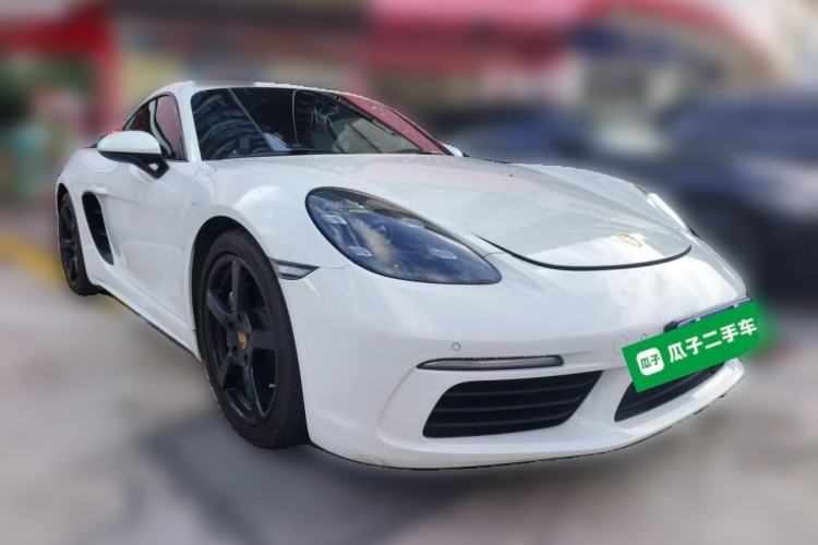 Used Porsche 718 2018 Cayman 2.0T Front Right 45 Deg
