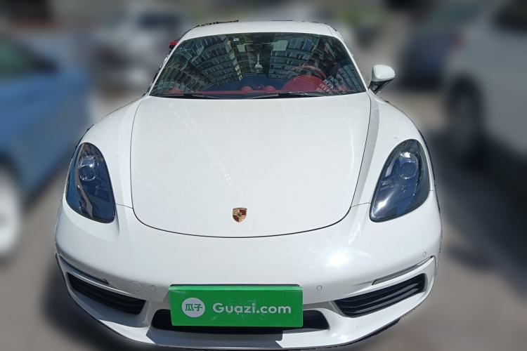 Used Porsche 718 2018 Cayman 2.0T Front