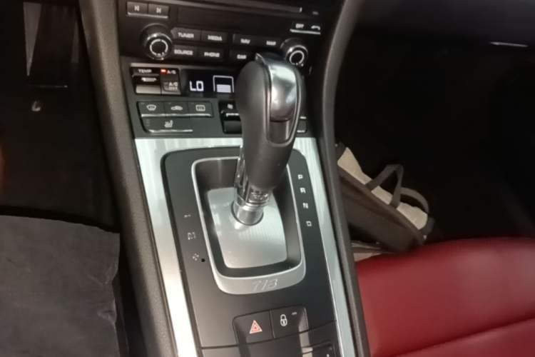 Used Porsche 718 2018 Cayman 2.0T Gear Lever