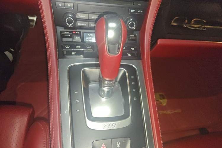Used Porsche 718 2018 Cayman 2.0T Gear Lever