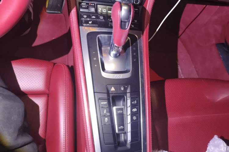 Used Porsche 718 2018 Boxster 2.0T Gear Lever
