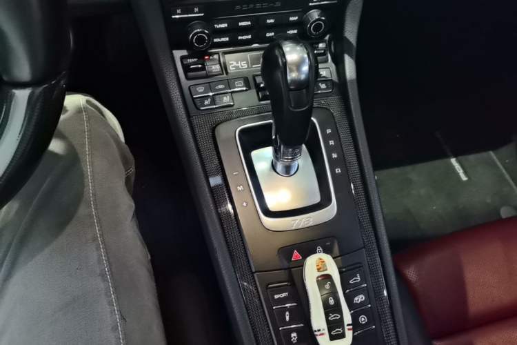 Used Porsche 718 2018 Cayman 2.0T Gear Lever