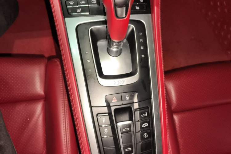 Used Porsche 718 2018 Boxster 2.0T Gear Lever