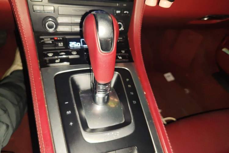 Used Porsche 718 2018 Boxster 2.0T Gear Lever