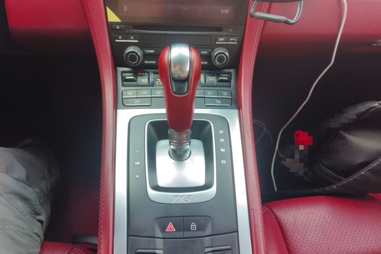 Used Porsche 718 2018 Cayman 2.0T Gear Lever