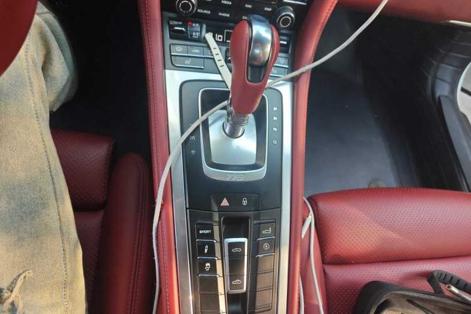 Used Porsche 718 2018 Boxster 2.0T Gear Lever