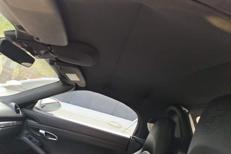 Used Porsche 718 2018 Boxster 2.0T Headliner