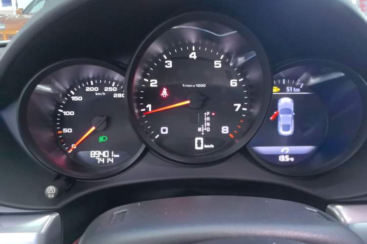 Used Porsche 718 2018 Cayman 2.0T Instrument Cluster