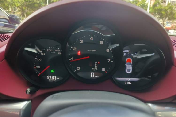 Used Porsche 718 2018 Cayman 2.0T Instrument Cluster