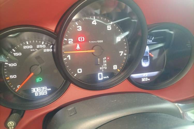 Used Porsche 718 2018 Boxster 2.0T Instrument Cluster