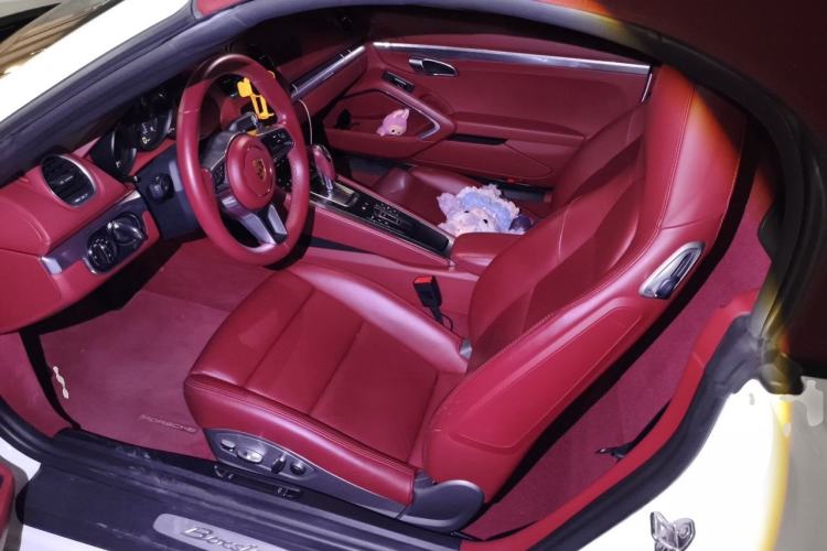 Used Porsche 718 2018 Boxster 2.0T Left Front Seat