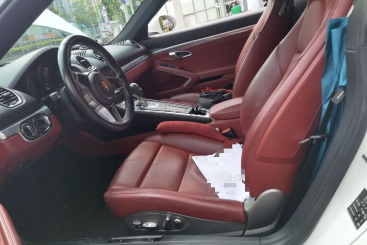 Used Porsche 718 2018 Cayman 2.0T Left Front Seat