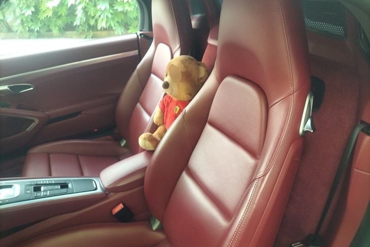 Used Porsche 718 2018 Boxster 2.0T Left Front Seat