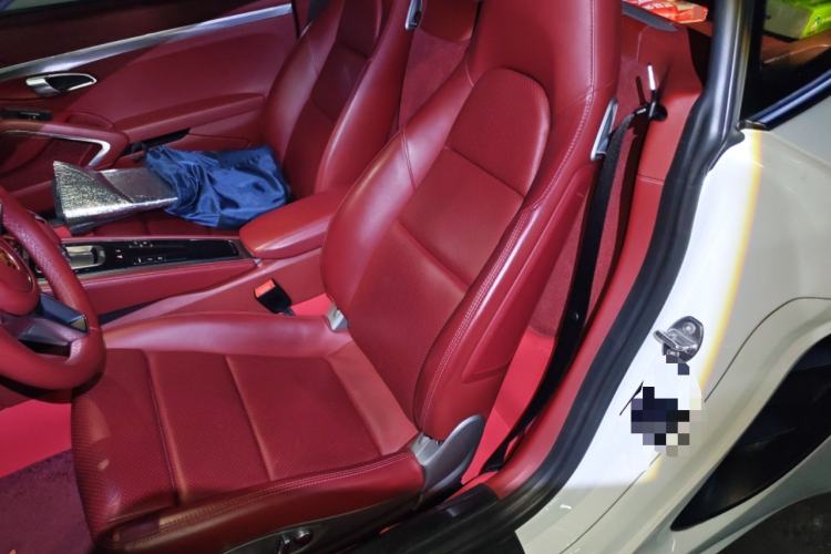 Used Porsche 718 2018 Cayman 2.0T Left Rear Seat