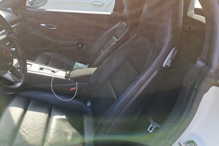Used Porsche 718 2018 Boxster 2.0T Left Rear Seat