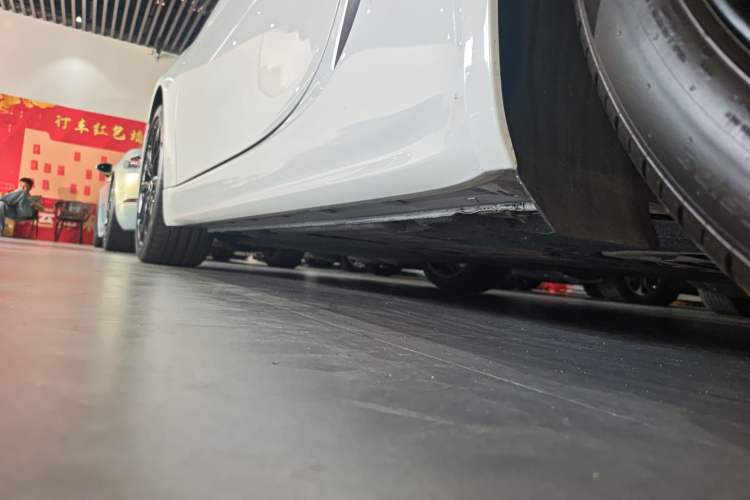 Used Porsche 718 2018 Cayman 2.0T Left Side Sill