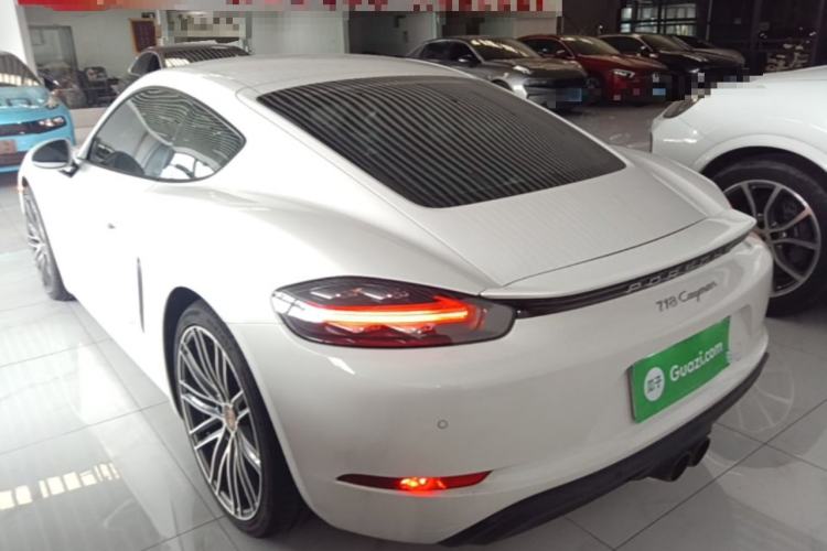 Used Porsche 718 2018 Cayman 2.0T Rear Left 45 Deg
