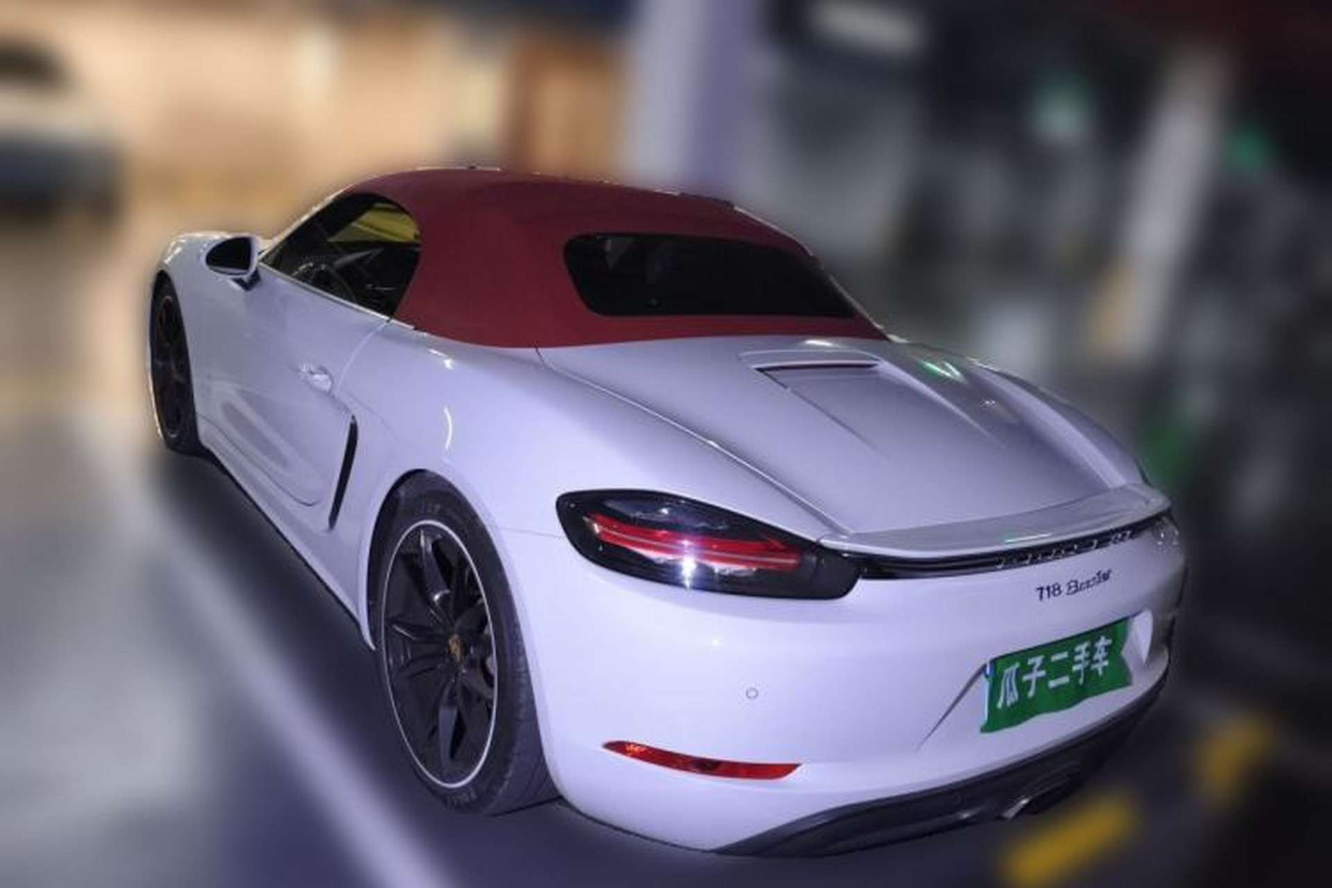 Used Porsche 718 2018 Boxster 2.0T Rear Left 45 Deg