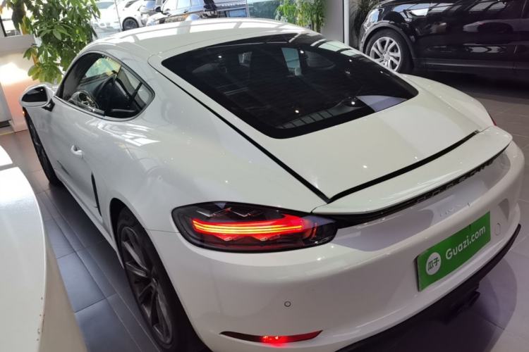 Used Porsche 718 2018 Cayman 2.0T Rear Left 45 Deg