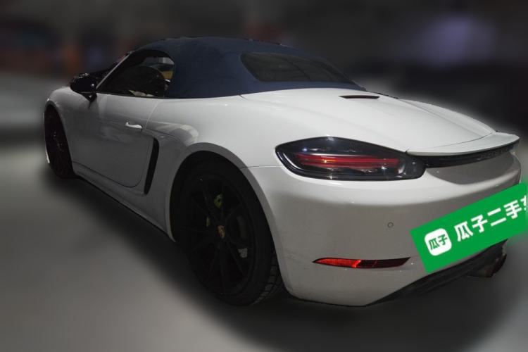 Used Porsche 718 2018 Boxster 2.0T Rear Left 45 Deg