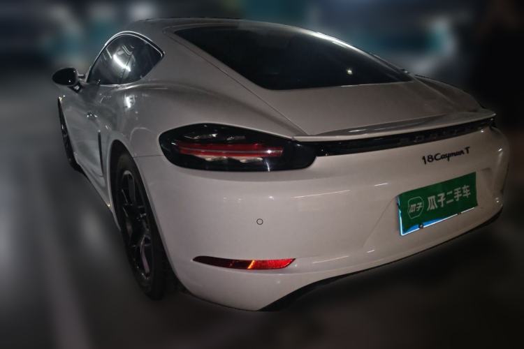 Used Porsche 718 2018 Cayman 2.0T Rear Left 45 Deg