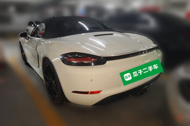 Used Porsche 718 2018 Boxster 2.0T Rear Left 45 Deg