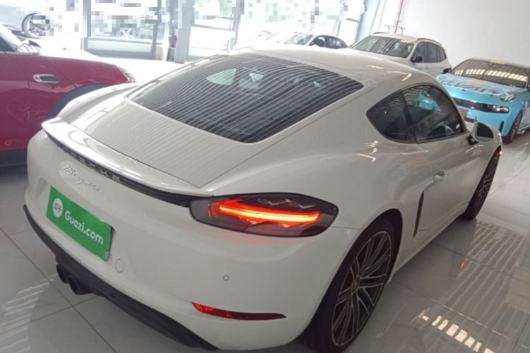 Used Porsche 718 2018 Cayman 2.0T Rear Right 45 Deg