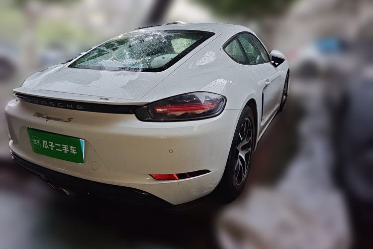 Used Porsche 718 2018 Cayman 2.0T Rear Right 45 Deg