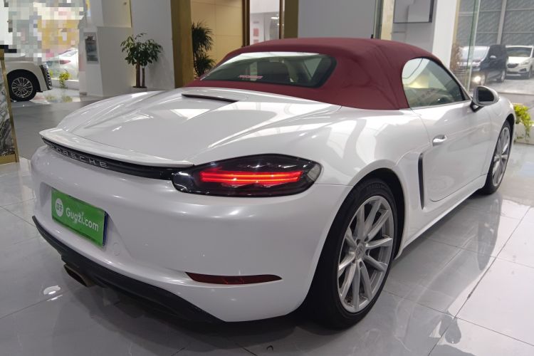 Used Porsche 718 2018 Boxster 2.0T Rear Right 45 Deg