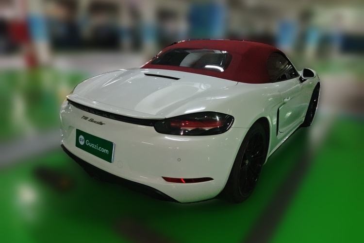 Used Porsche 718 2018 Boxster 2.0T Rear Right 45 Deg