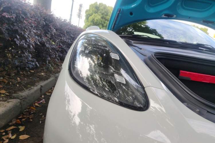 Used Porsche 718 2018 Cayman 2.0T Right Front Headlight