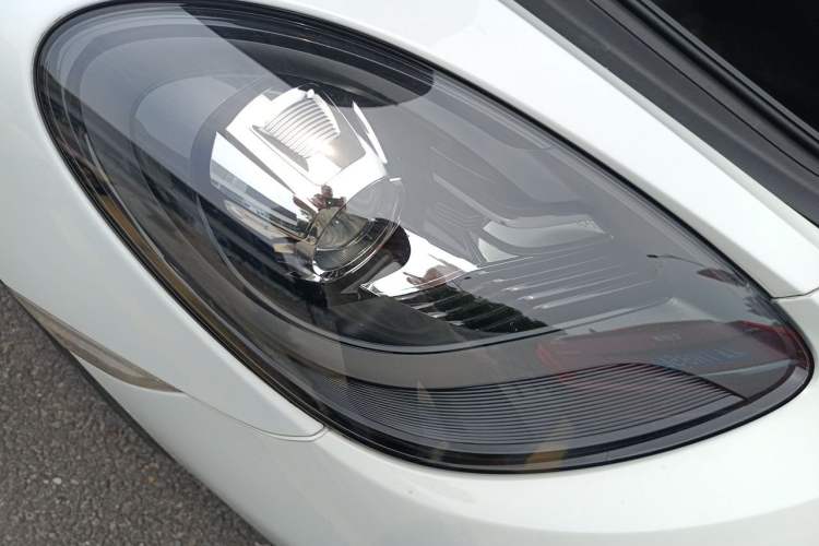 Used Porsche 718 2018 Boxster 2.0T Right Front Headlight