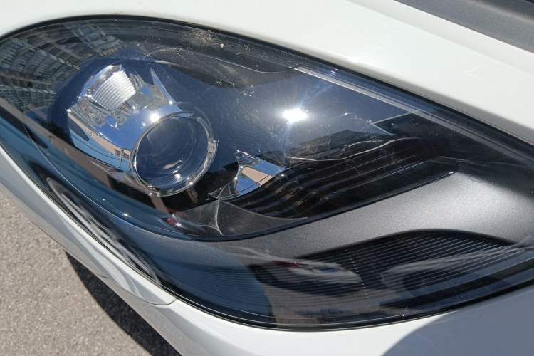 Used Porsche 718 2018 Cayman 2.0T Right Front Headlight