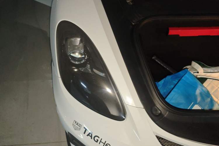 Used Porsche 718 2018 Cayman 2.0T Right Front Headlight