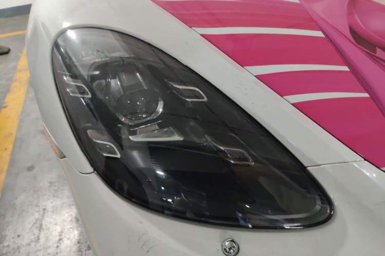 Used Porsche 718 2018 Boxster 2.0T Right Front Headlight
