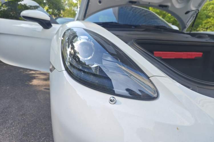 Used Porsche 718 2018 Boxster 2.0T Right Front Headlight