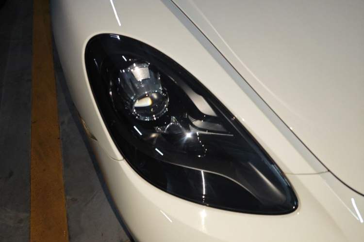 Used Porsche 718 2018 Boxster 2.0T Right Front Headlight