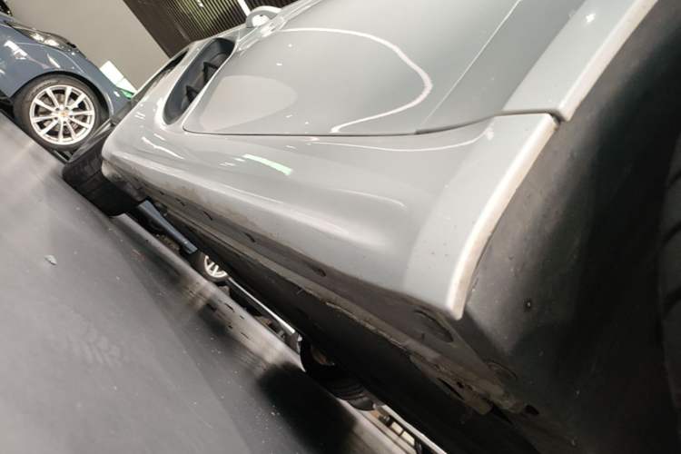 Used Porsche 718 2018 Boxster 2.0T Right Side Sill
